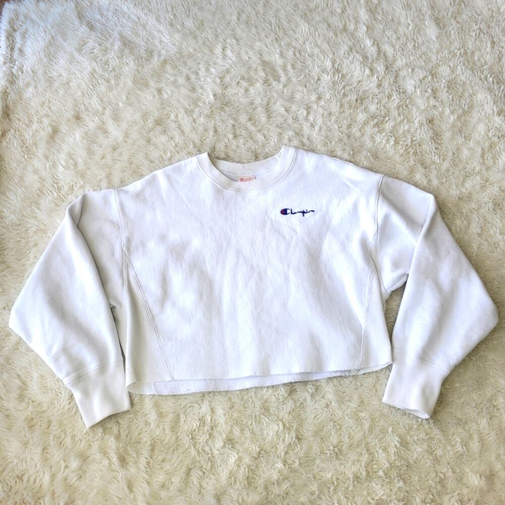 Champion Oversized Cropped Raw Edge Reverse Weave women's Crewneck medium - Picture 2 of 9